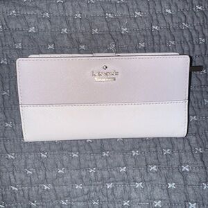 Kate Spade Colorblock Large Slim Bifold Wallet/ Grey